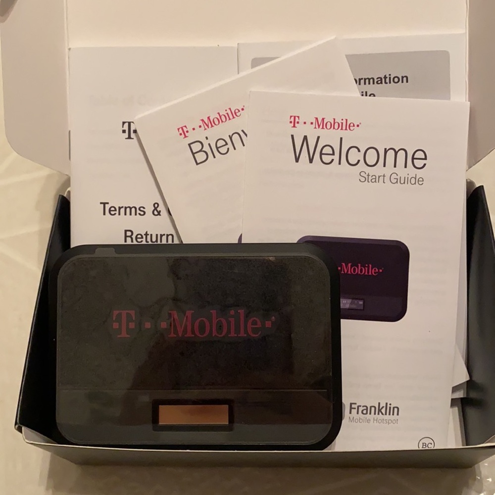 T-Mobile Wi-fi Internet T9 Hotspot Device